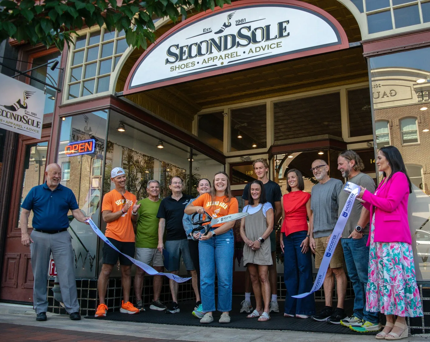 Second Sole Wooster ribbon cutting with the Wooster Area Chamber of Commerce